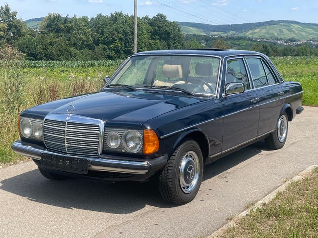 Mercedes-Benz 200 E W123 *TÜV NEU*MB-SCHECKHEFT*