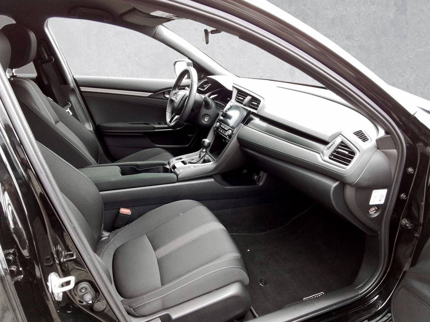 Fahrzeugabbildung Honda Civic 1.0 Turbo Elegance