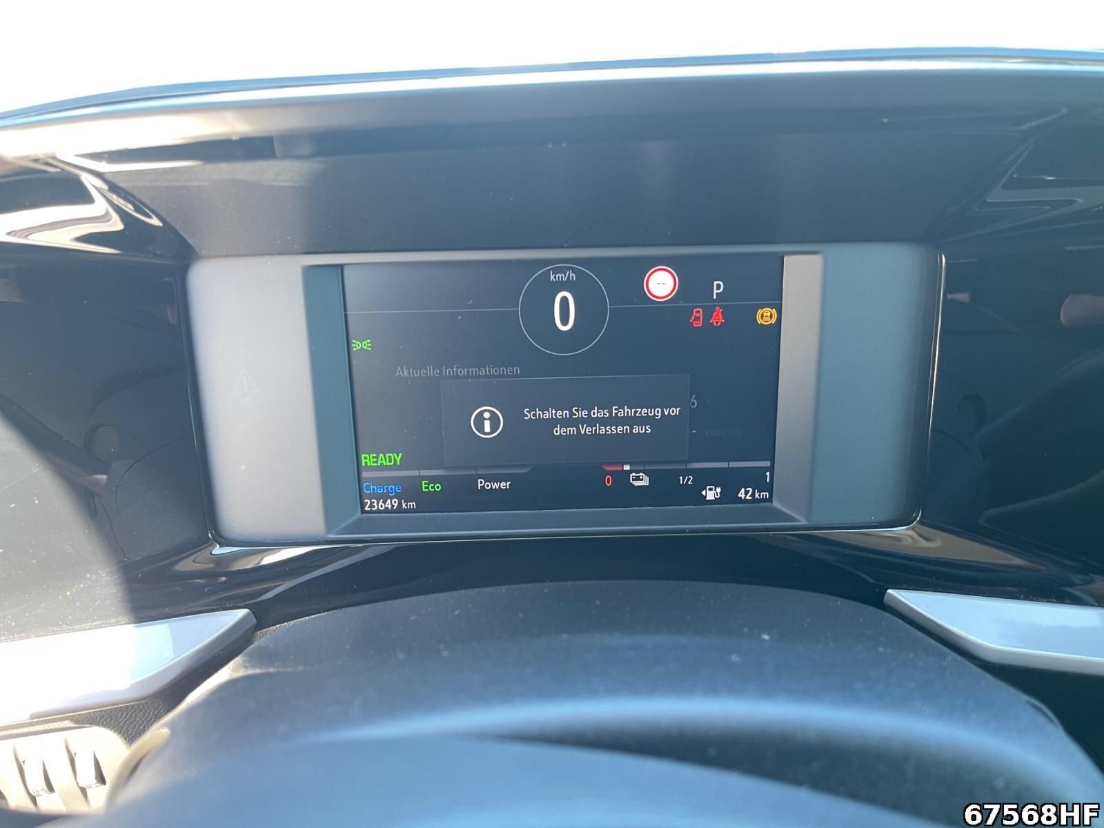 Fahrzeugabbildung Opel Mokka -e Elegance