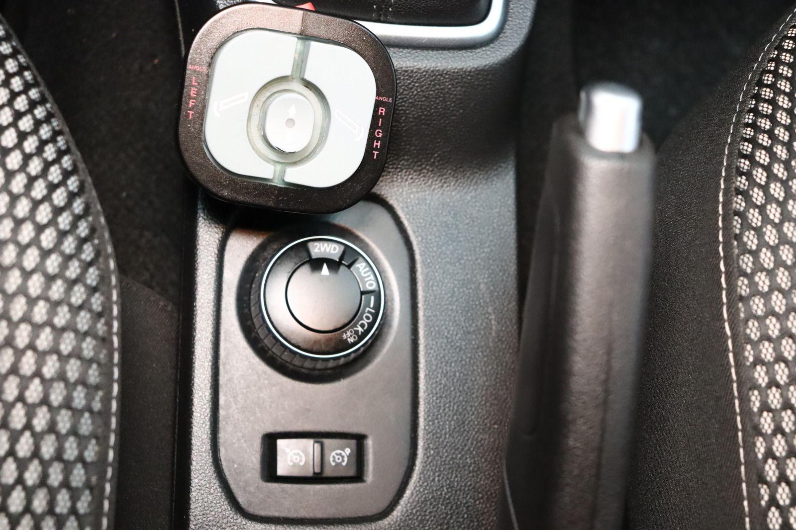 Fahrzeugabbildung Dacia Duster Prestige WINTERDIENST 4x4 * RFK * AHK