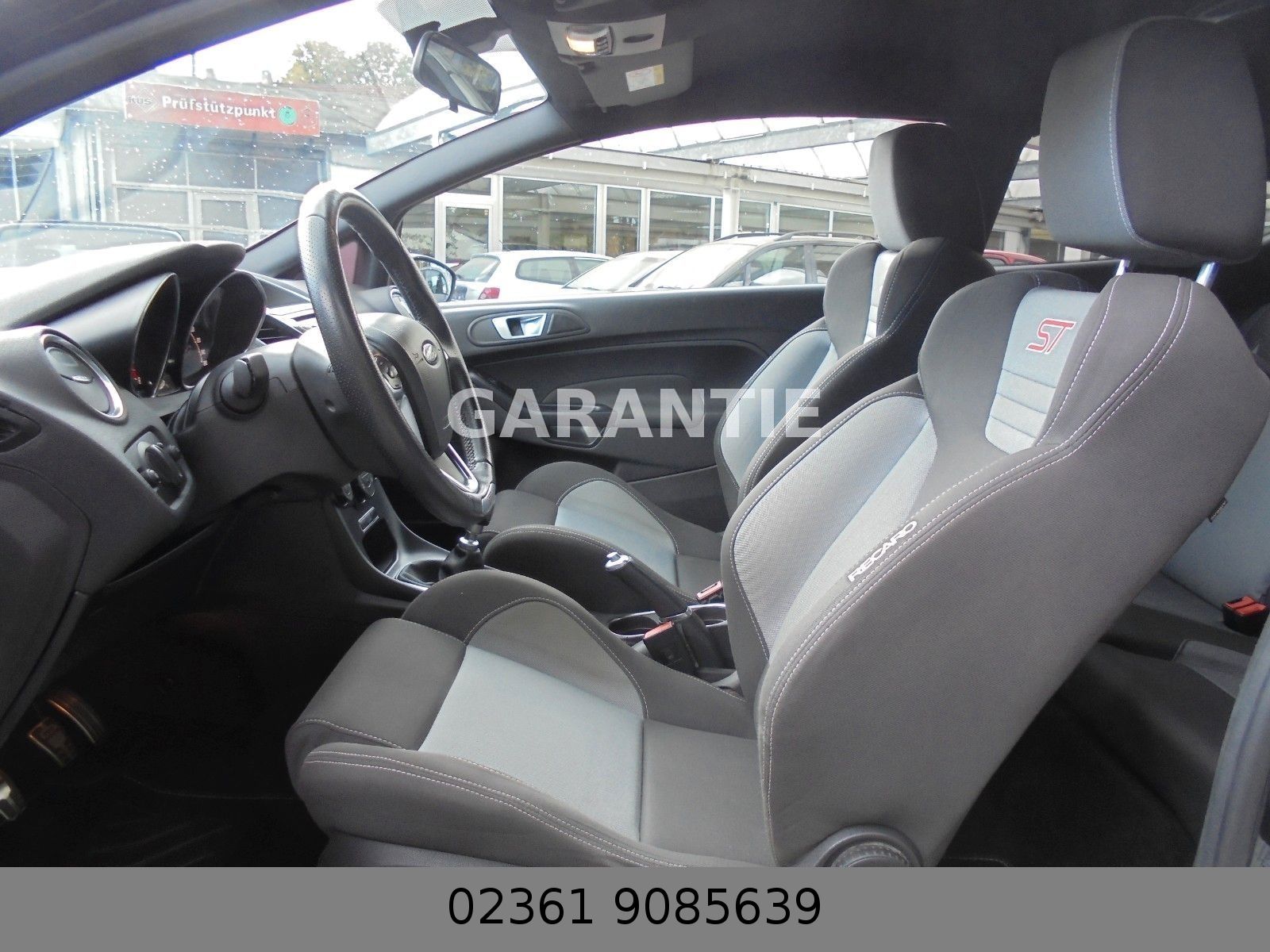 Fahrzeugabbildung Ford Fiesta ST Mega Optik