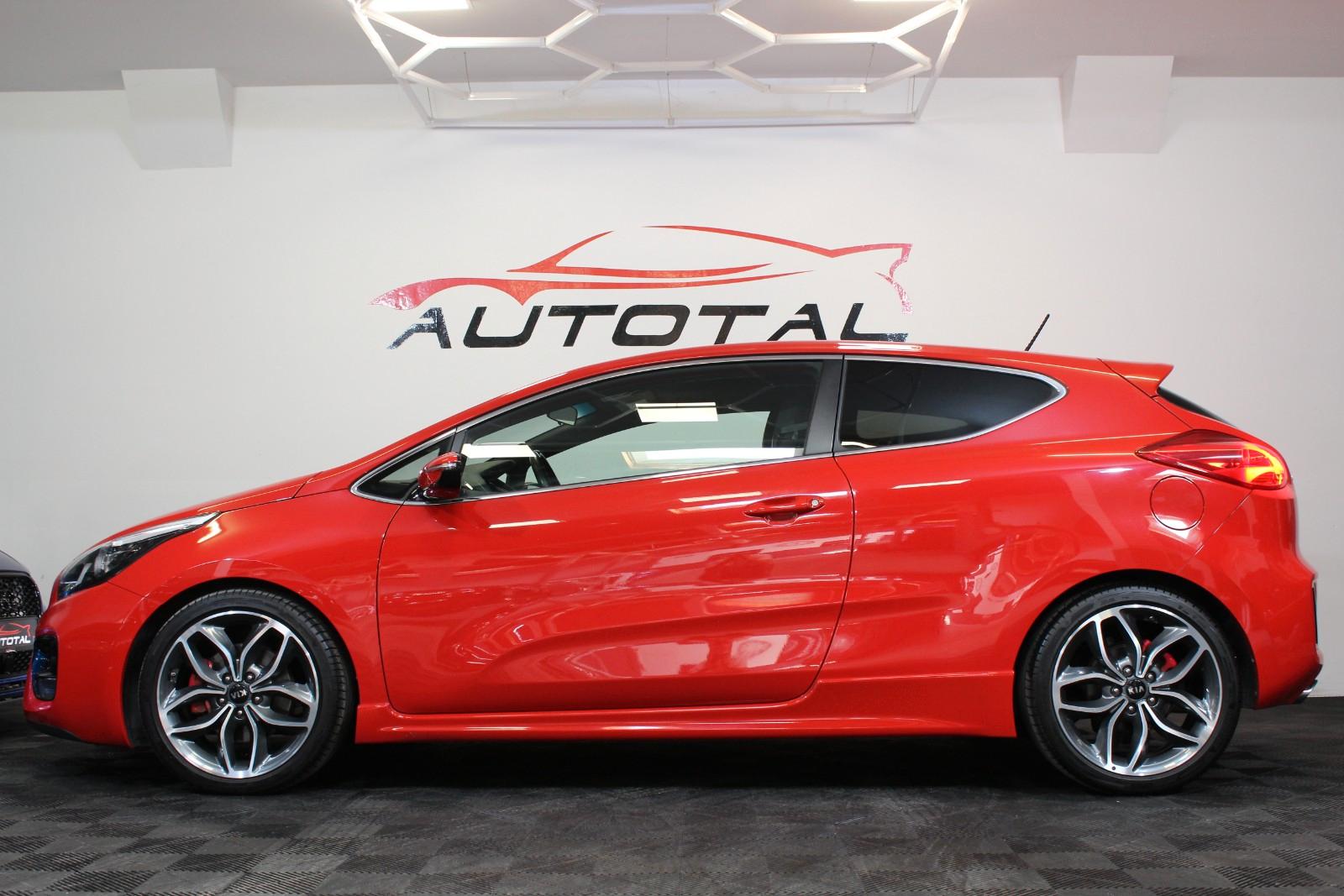 Kia pro cee'd cee'd / GT*204 PS*LED*Scheckheft*