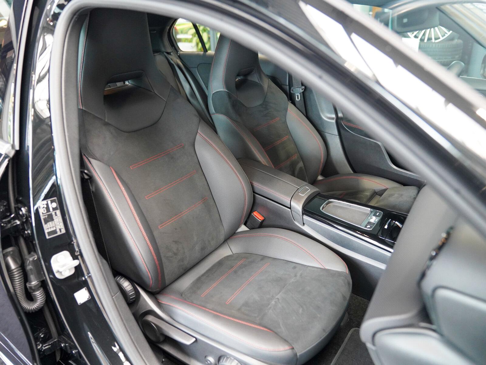 Mercedes-Benz A-Class AMG Line CarPlay Rückfahrkamera, миниатюра 7