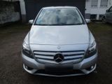 Mercedes-Benz Mercedes,B-Klasse,93000km - Mercedes-Benz 300 mit Benzin-Antrieb