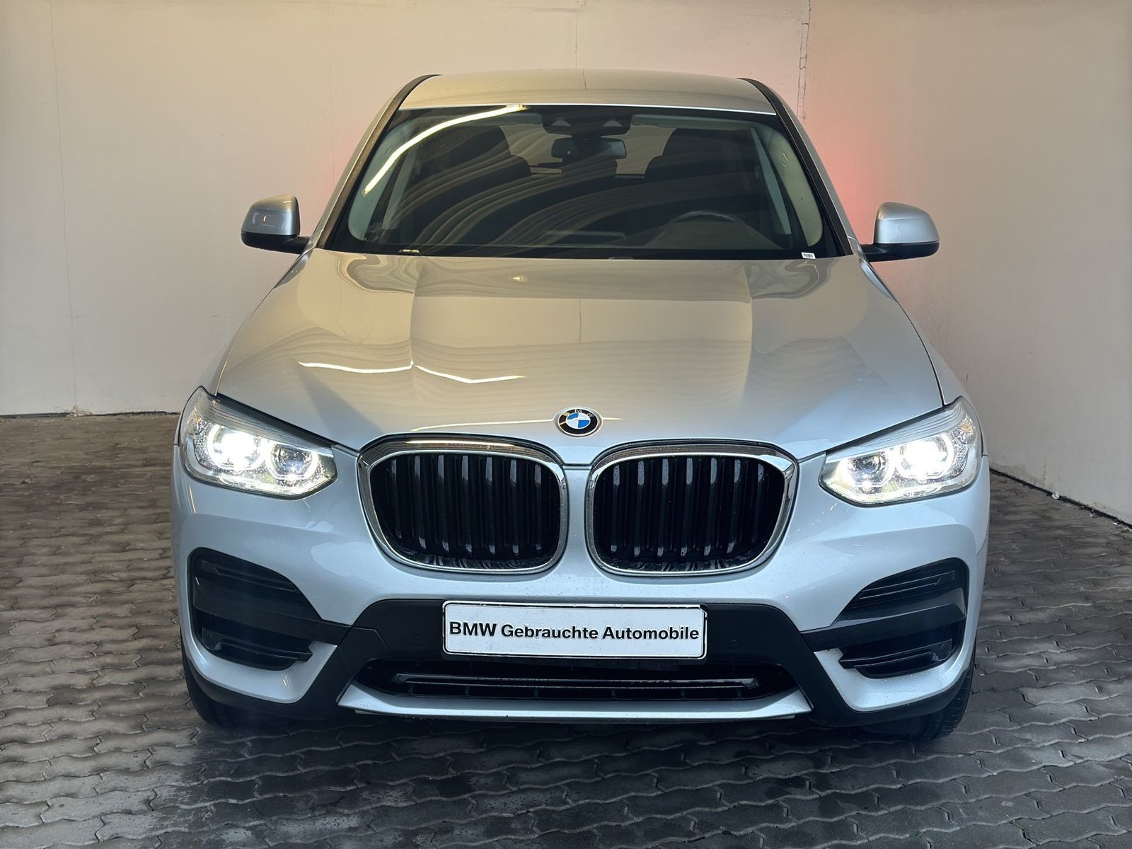 BMW X3 xDrive30e Advantage Navi.LED.DriveAss.ParkAss