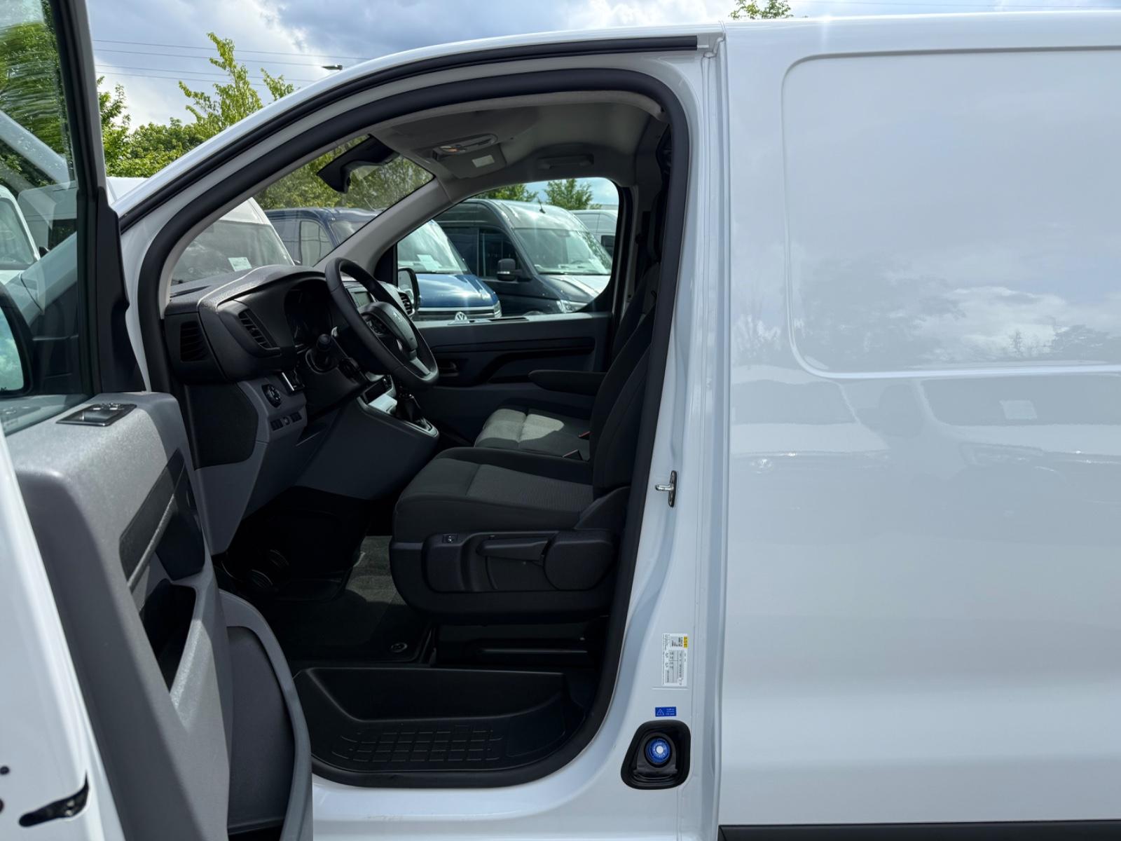 Peugeot Expert 2.0 HDI Premium L2 KLIMA NAVI TEMP AHK