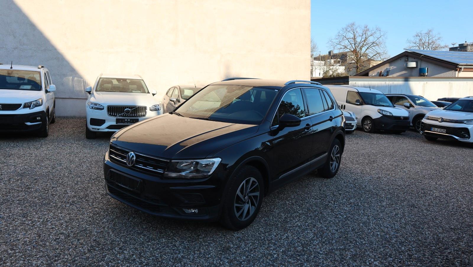 Volkswagen Tiguan Sound*Navi*Klima*Kamera*1.Hand*AHK*PDC*
