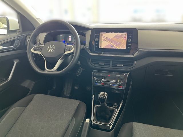 Fahrzeugabbildung Volkswagen T-Cross 1.0 TSI LIFE IQ.DRIVE GJR SHZ ACC