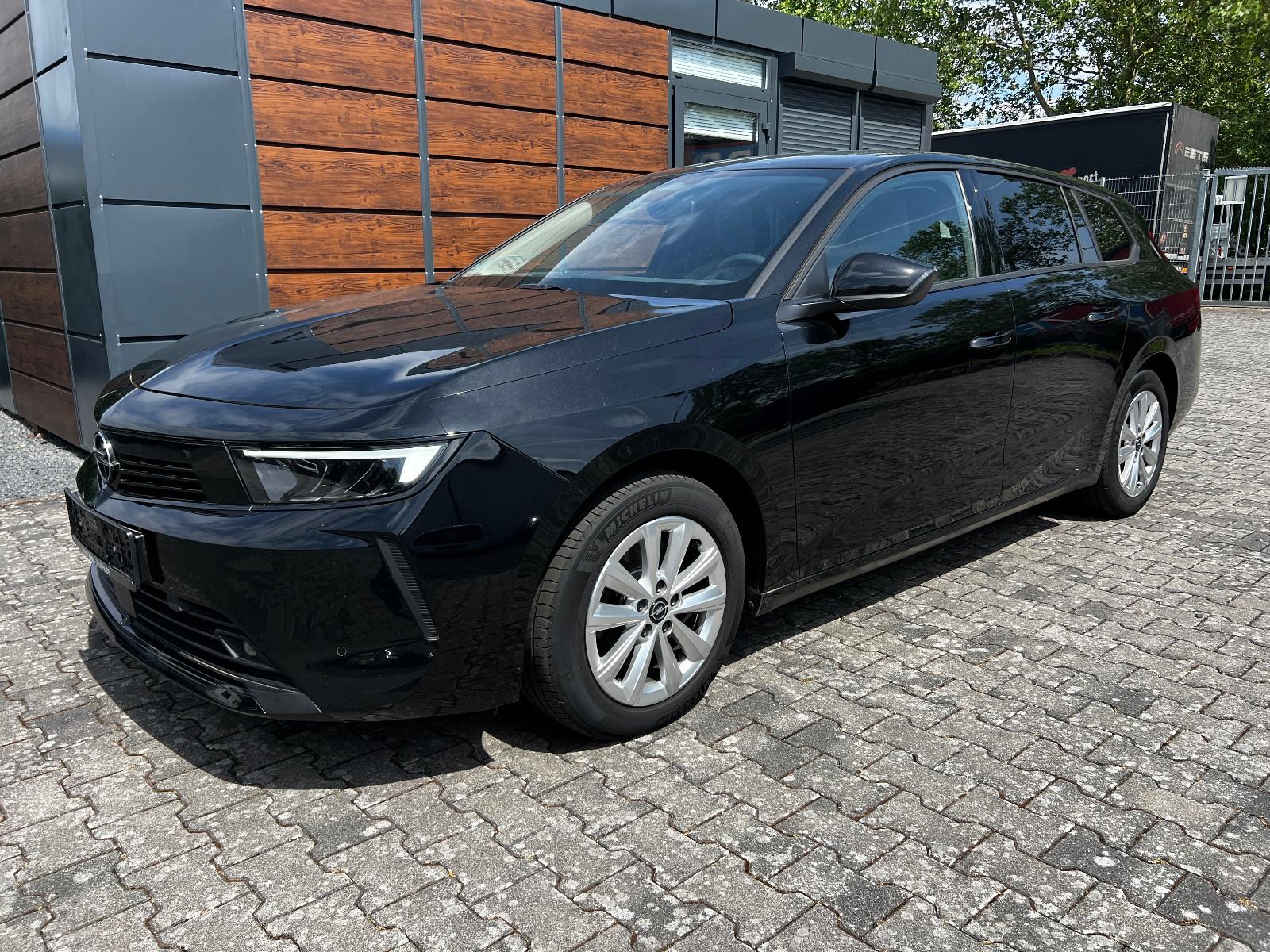 Opel Astra ST 1.2 Turbo 96kW Navi Matrix-LED Kamera..