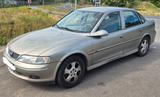 Opel Vectra 1.8 16V Edition 100 - Opel Vectra Edition-100