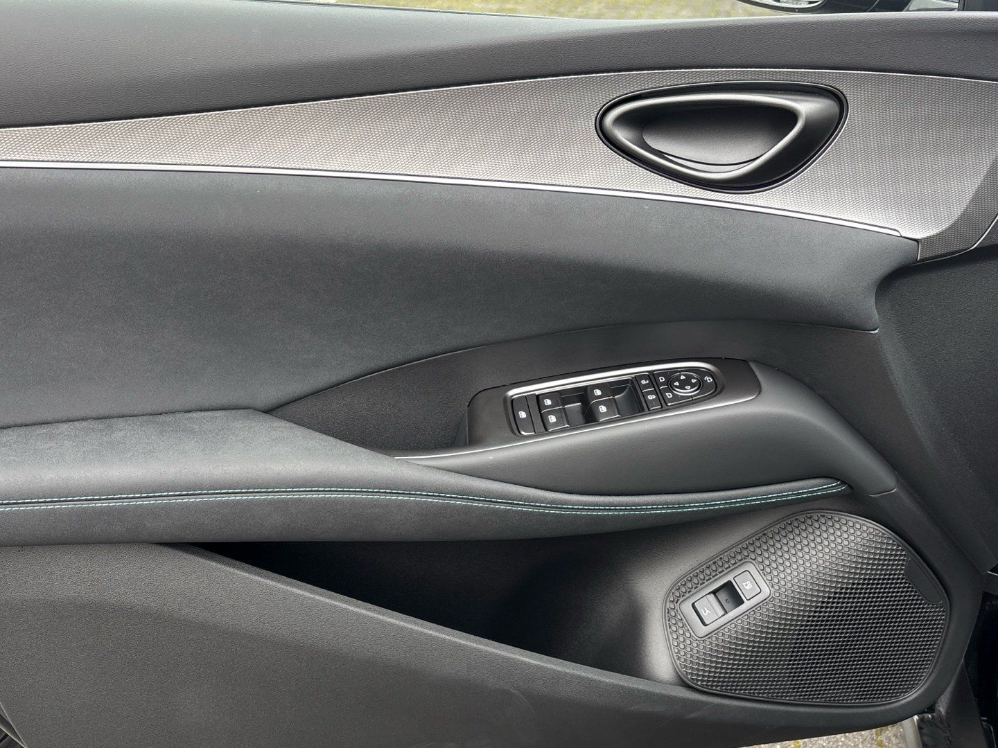 BYD SEAL
