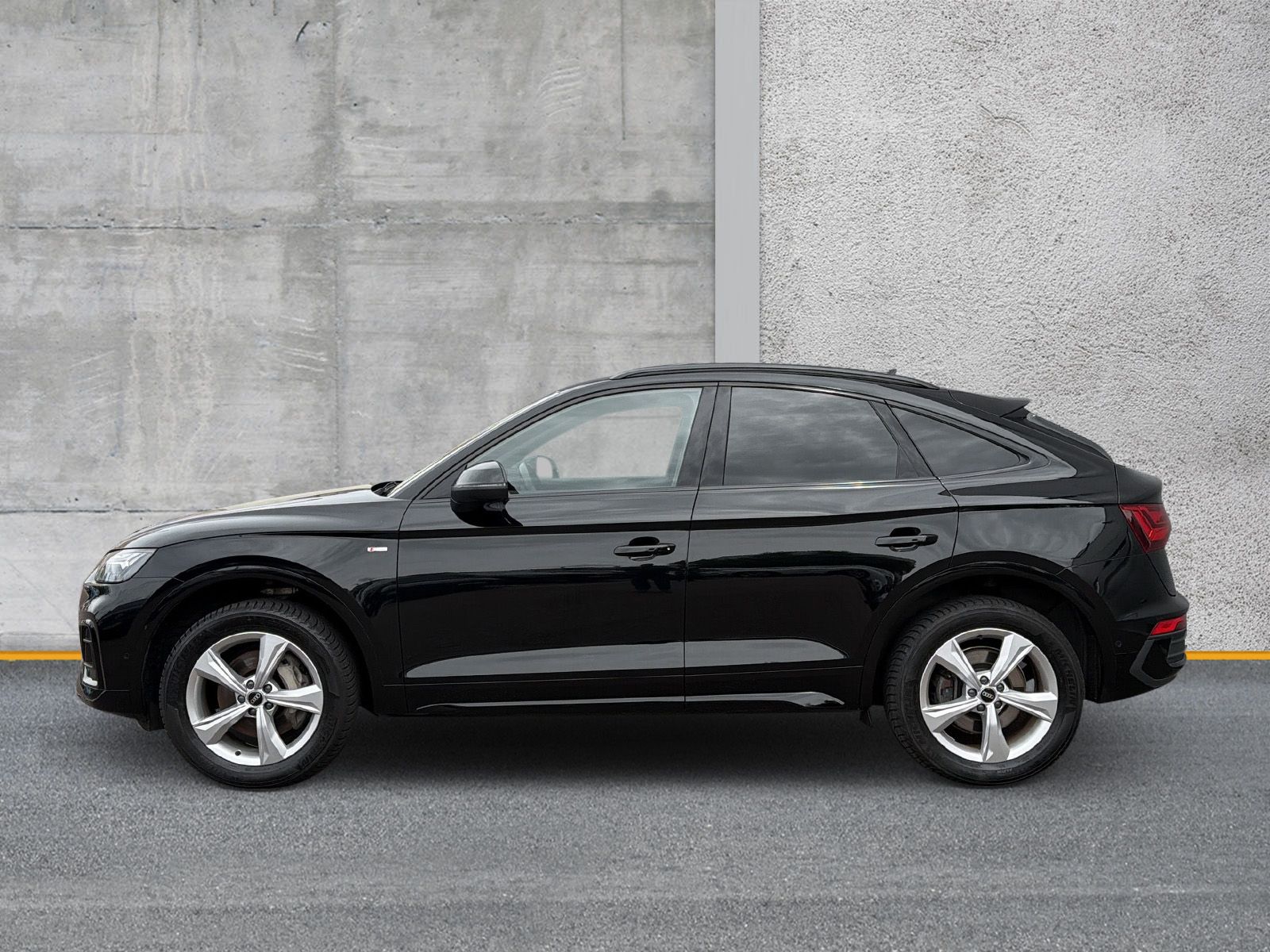 Audi Q5 Sportback 50 TDI qu S line LED 360° PANO AHK imagem 2