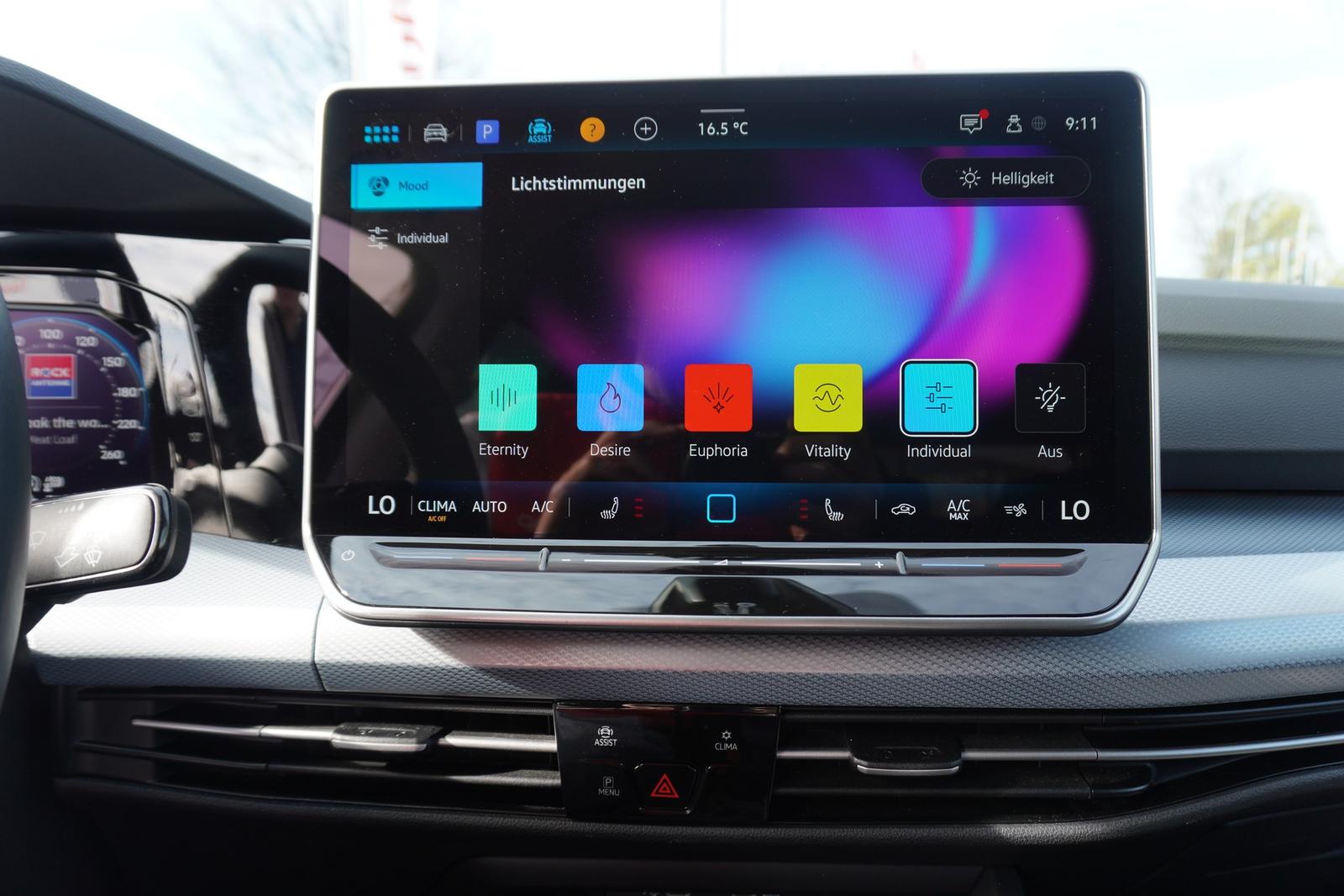 Volkswagen Golf VIII 1.5 eTSI Goal DSG LED Navi App-Connect, миниатюра 28