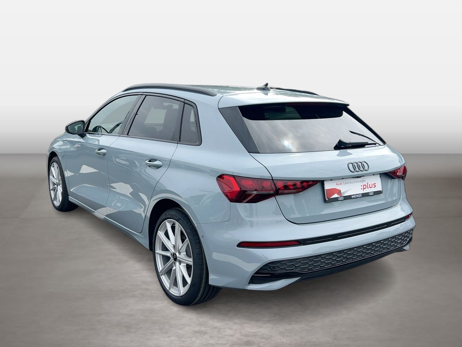 Audi A3 Sportback 40 TFSI e S tronic S line Sonos|AHK imagem 3