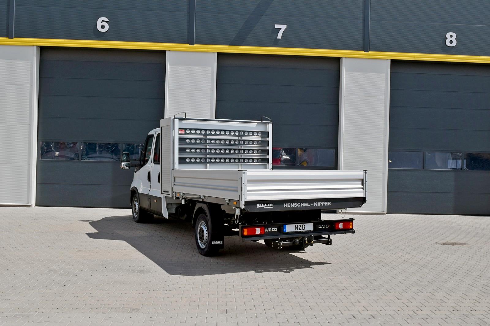 Iveco Daily 35S18HA8D DOKA SOFORT AHK/HI-MATIC/Stand.