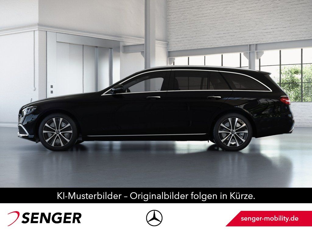 Mercedes-Benz E 300 de 4M T Exclusive Multibeam HUD Distronic imagem 3