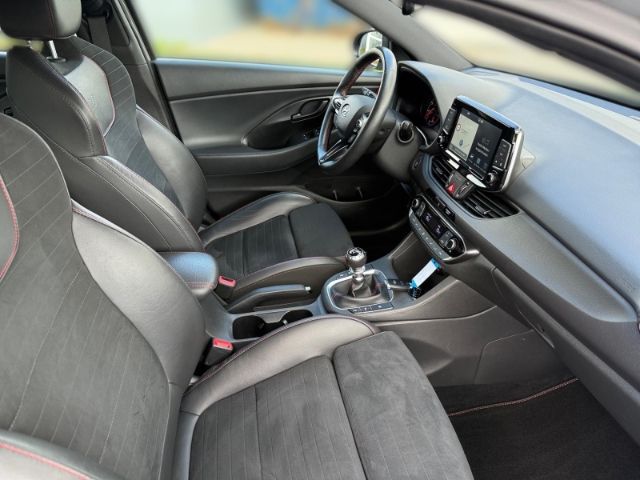 Fahrzeugabbildung Hyundai i30 Fastback N Performance +NAVI+KLIMA+PDC+RFK+U