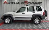 Jeep Cherokee Sport 2.8 CRD Aut. S-Dach AHK Tempo - Jeep Cherokee: Crd