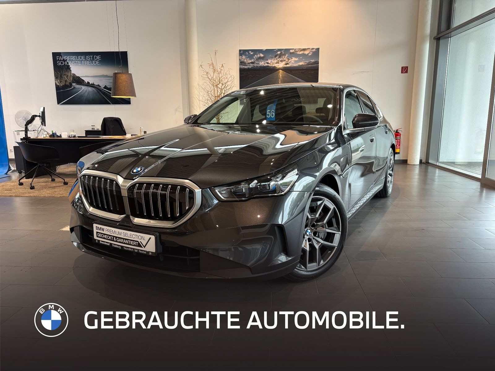 BMW 550e xDrive Limousine
