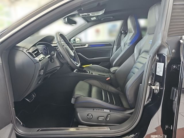 Fahrzeugabbildung Volkswagen Arteon R Shooting 4M TSI DSG PANO IQ LEDER LM20