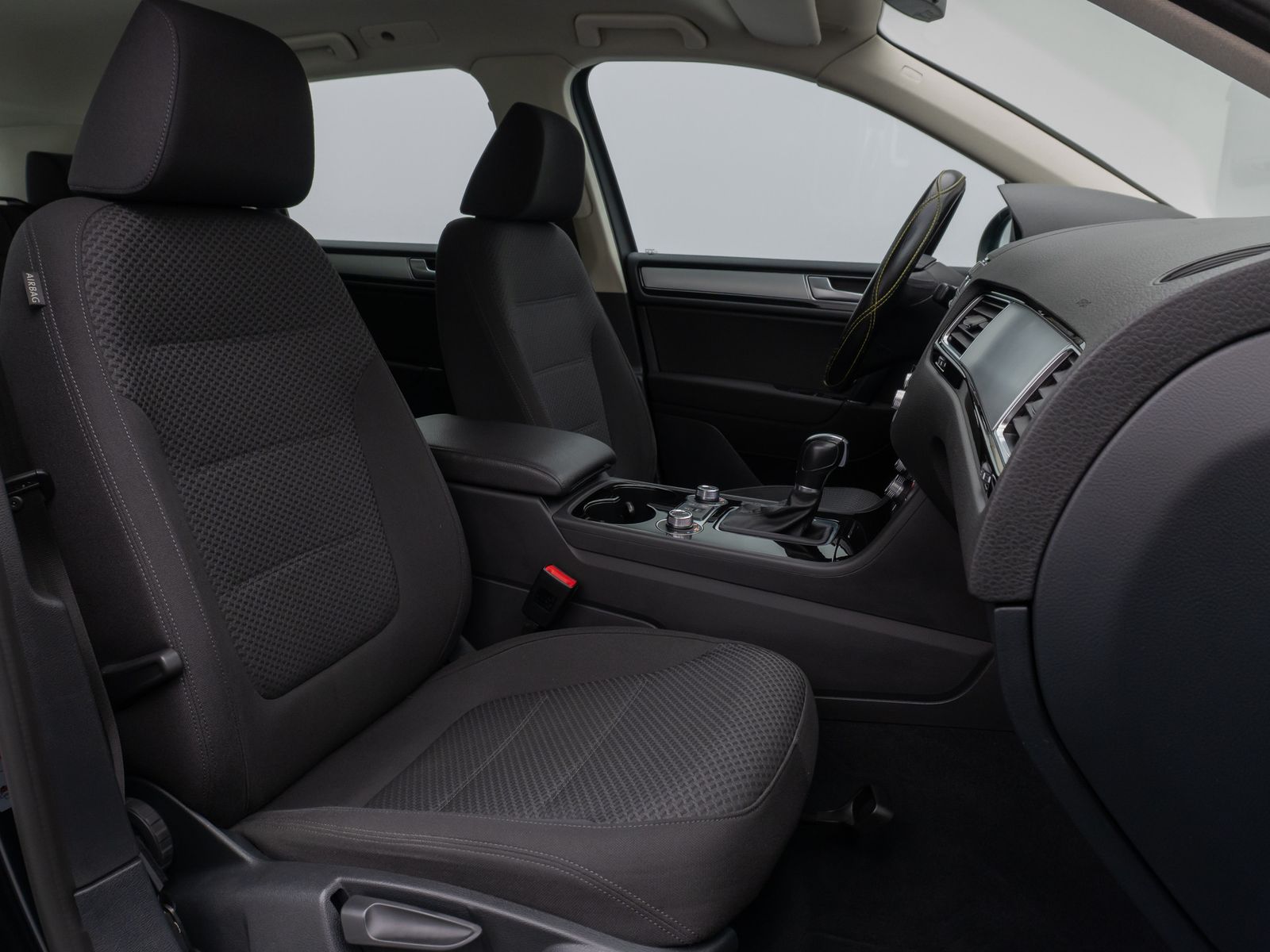 Fahrzeugabbildung Volkswagen Touareg 3.0 TDI V6 Terrain Tech 4Mot PDC BiXenon