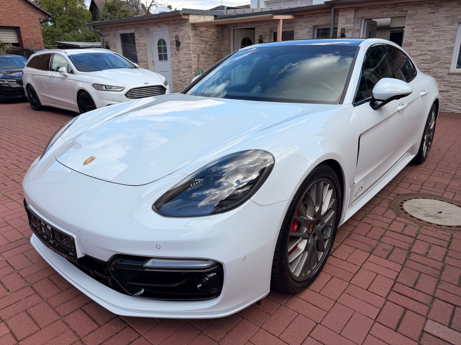 Porsche Panamera GTS VOLL+BOSE+PANO+360 KAMERA foto 1