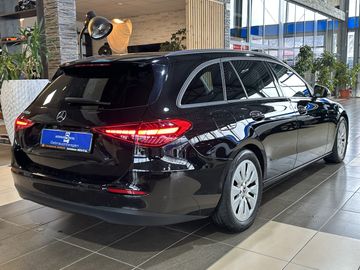 Mercedes C 200 - 6