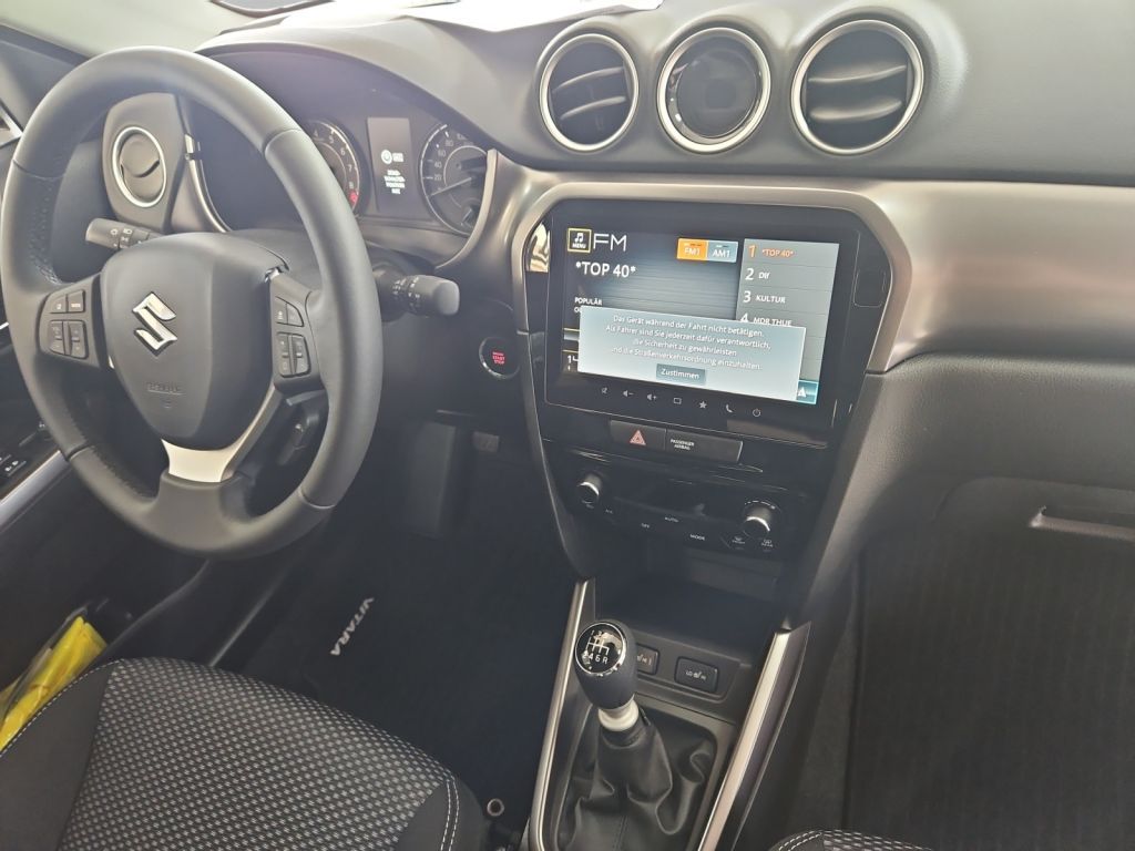 Fahrzeugabbildung Suzuki Vitara 1.4 Comfort LED Navi Sitzheizung DAB+PDC