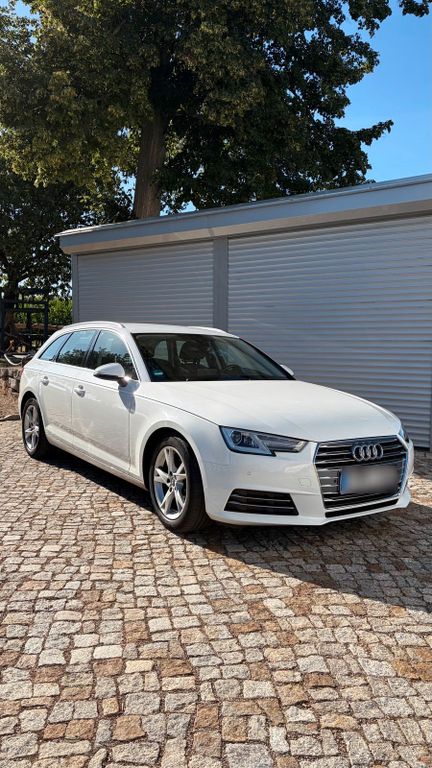 Image of Audi A4