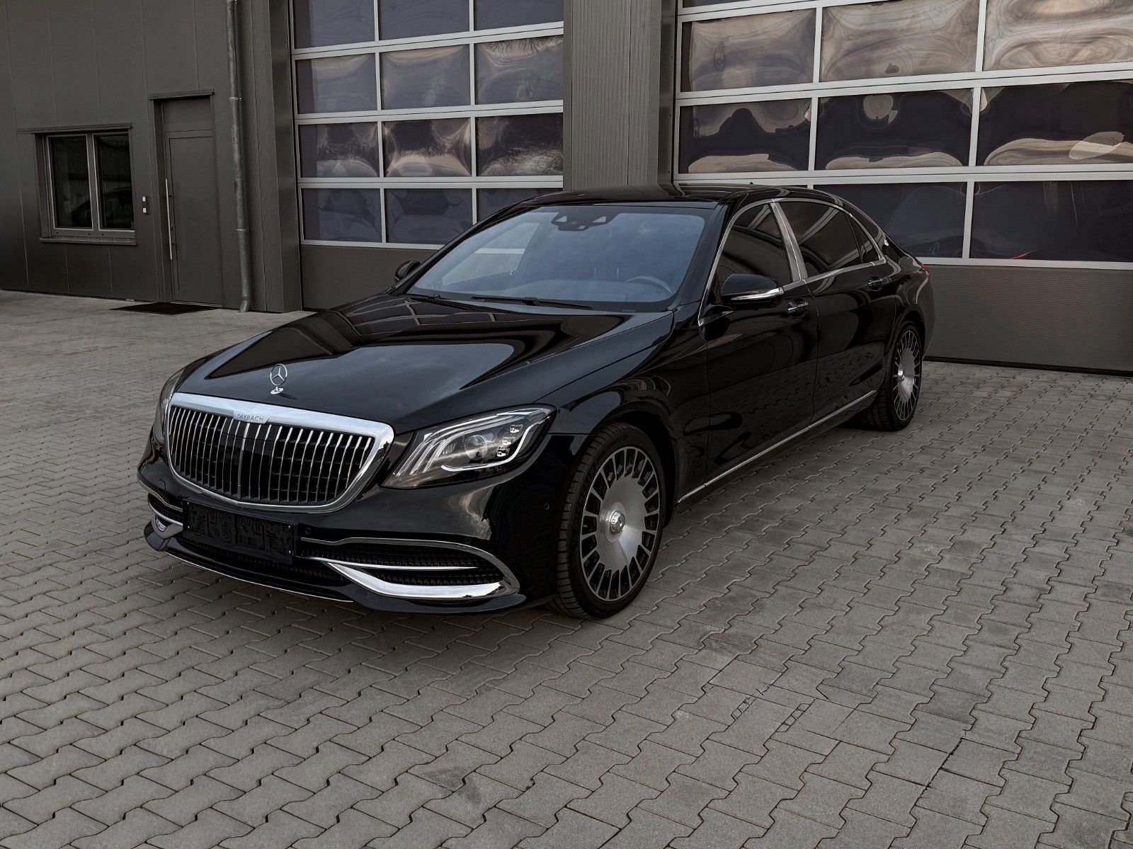 MERCEDES-BENZ S 560 Mercedes-Maybach  4MATIC 