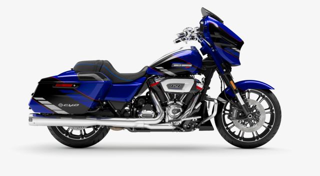 Harley-Davidson CVO Street Glide  FLHXSE 121 CUI MY25 Kurzfr.