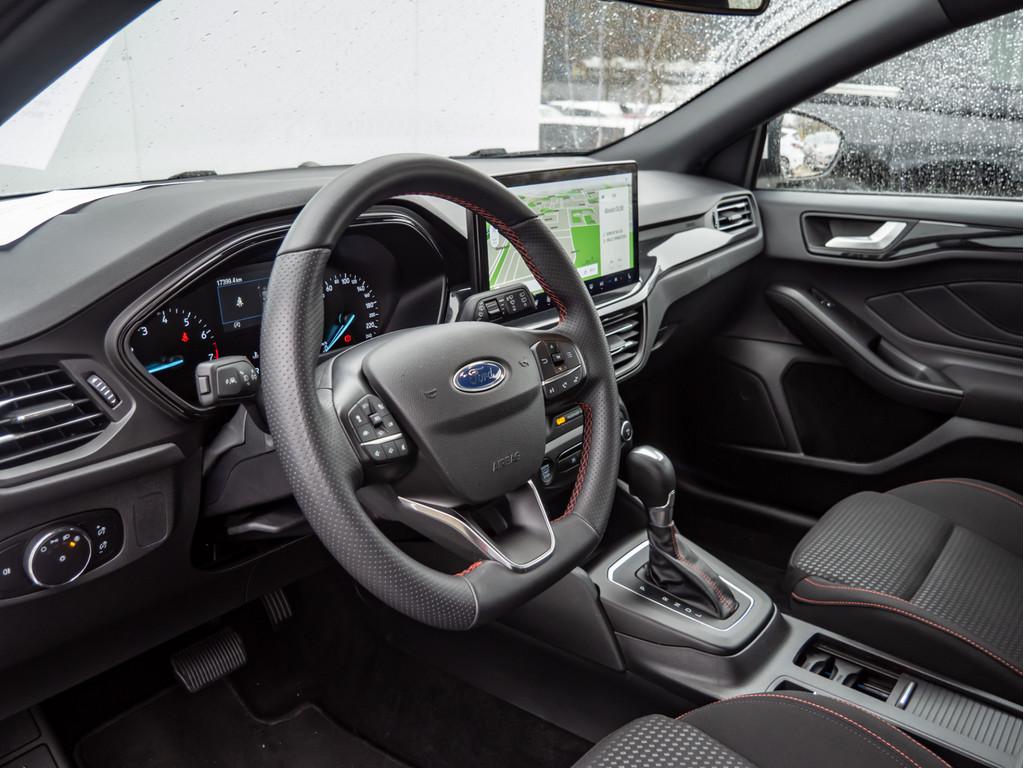 Ford FOCUS ST-LINE MHEV KAMERA NAVI ACC MATRIX-LED
