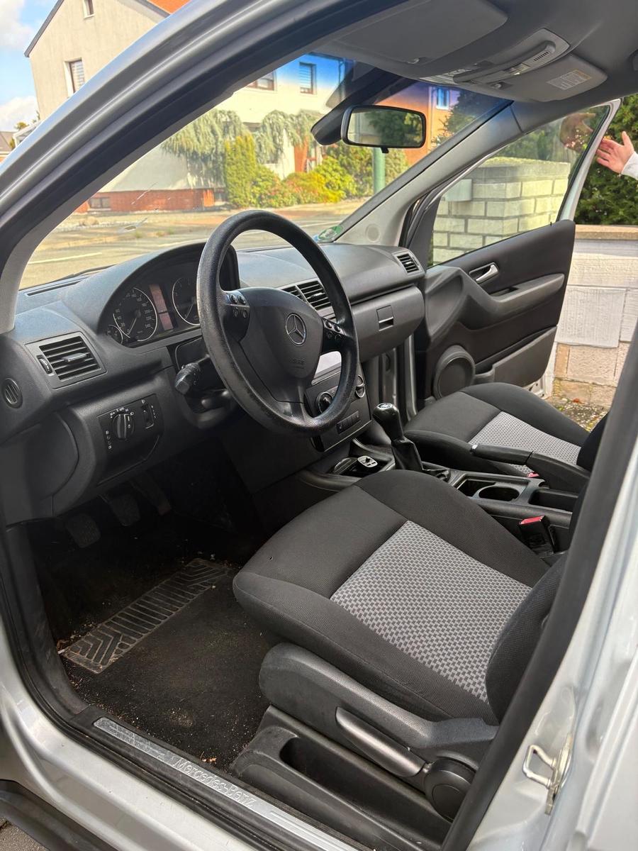 Mercedes-Benz A170 2006 — photo 8