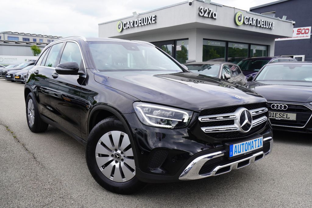 Image of Mercedes-Benz GLC 200