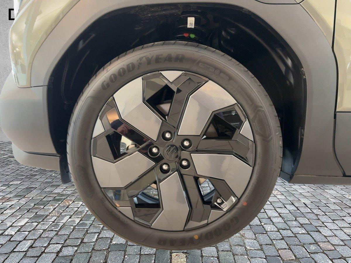 Suzuki e VITARA COMFORT+ ALLGRIP-e ACC CAM DynLicht LM