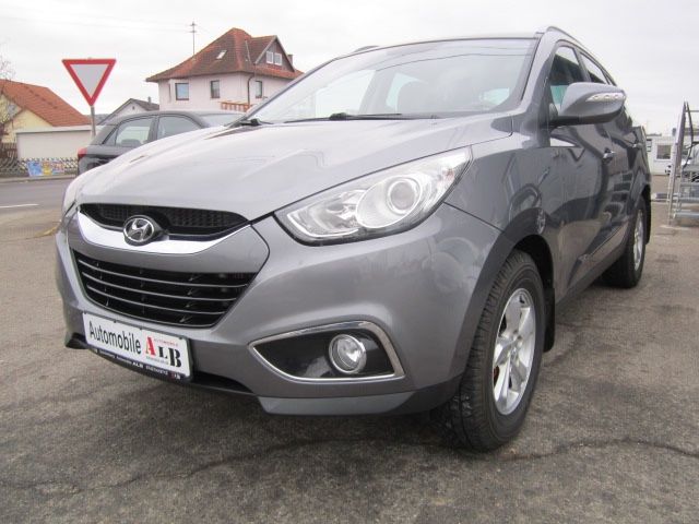 Hyundai ix35 Style AWD *1.HD*AUTOMATIK*NAVI*KAMERA*AHK*