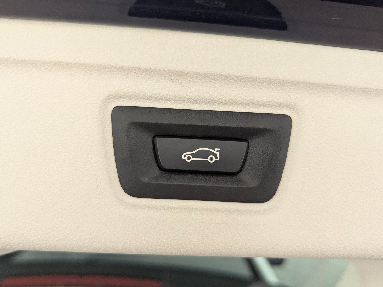 BMW 3 Series d xDrive Advantage LED+NAVI+SHZ+RFK+TEMP+BC, миниатюра 10