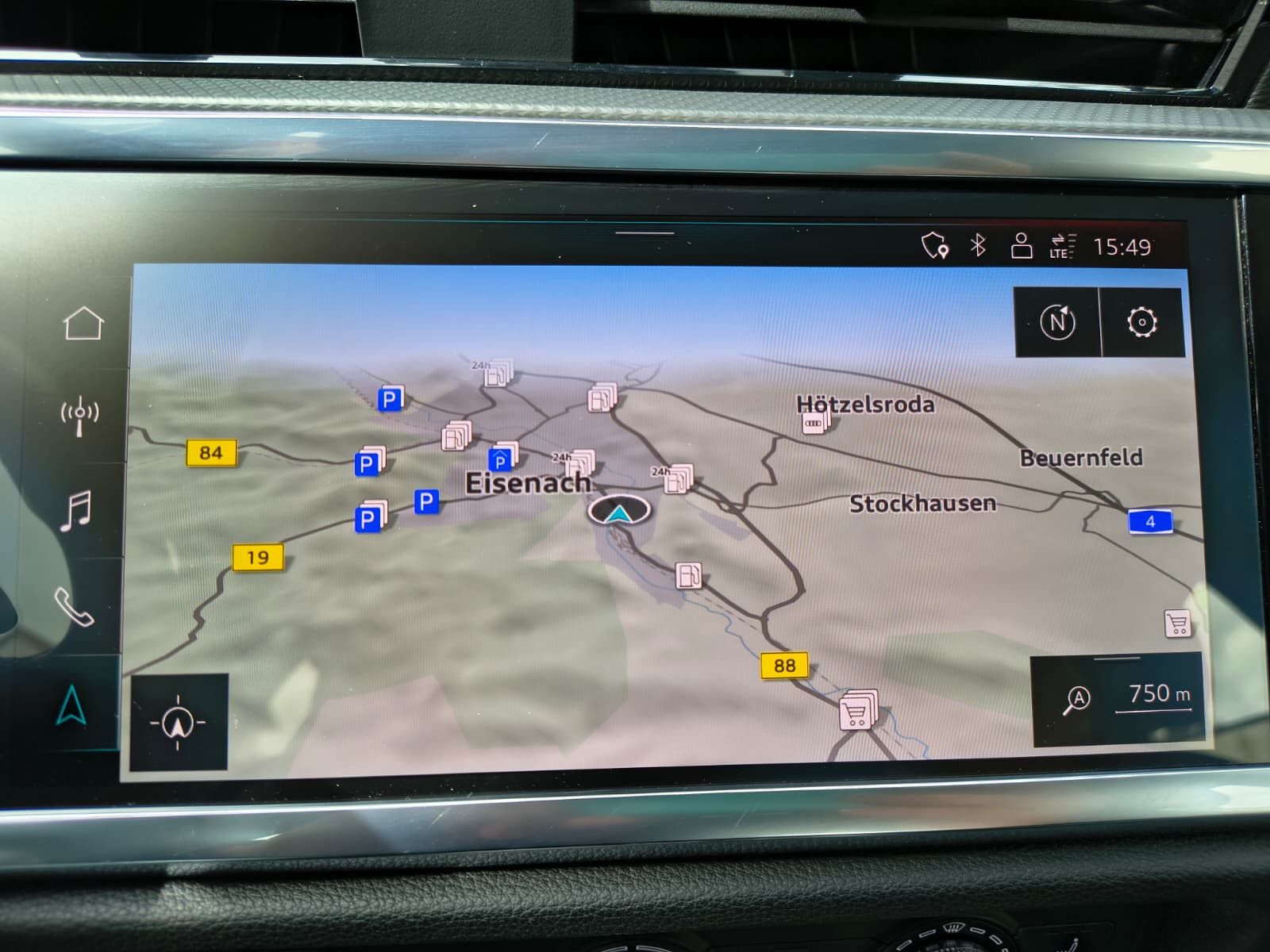 Fahrzeugabbildung Audi Q3 Sportback 35 TDI S-tronic LED+MMI+AHK+SHZ+DSP