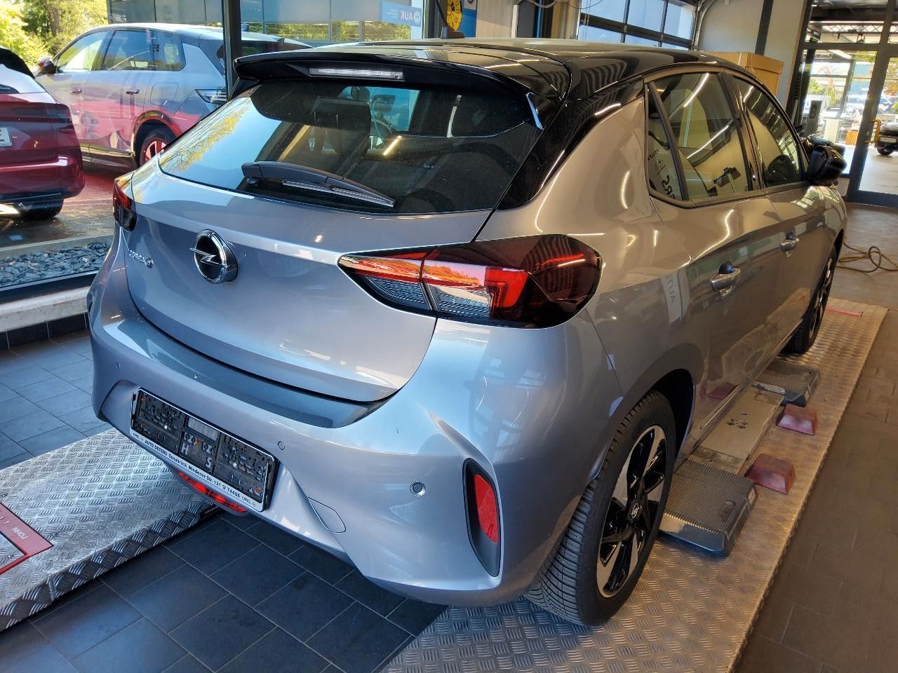 Fahrzeugabbildung Opel Corsa-e F GS SPORT 3-PHASIG NAVI/LED/VIRTU./DAB+