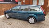 Ford Focus 1.6 SHZ, Klima, Dachreling, Nichtraucher - Ford Focus aus 2006: 1.6