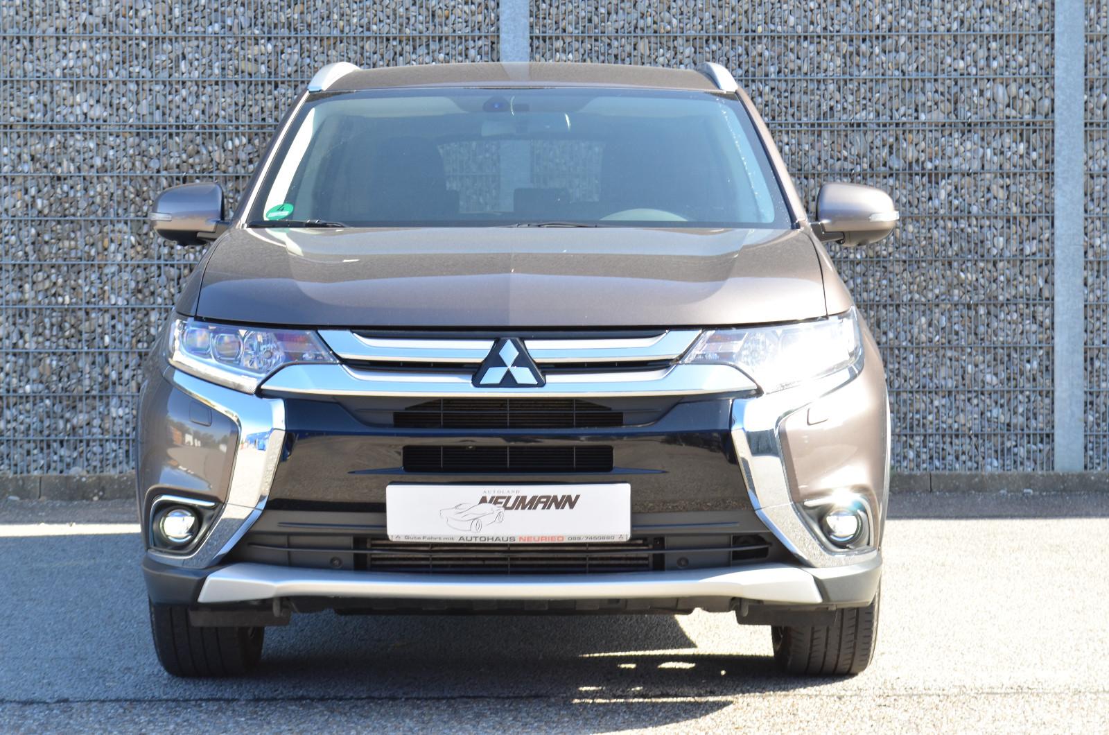 Mitsubishi Outlander 4WD*KLIMA*AHK*360CAM*CARPLAY*ANDROID