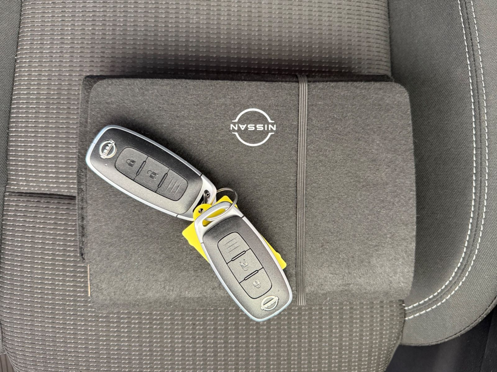 Fahrzeugabbildung Nissan Qashqai Acenta, Rückfahrkamera., Apple Car Play