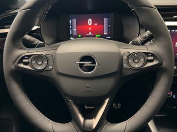 Fotografie des Opel Corsa GS Hybrid Automatik Kamera LED Sitzheizung