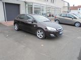 Opel Astra 150 Jahre opel Automatik*Teilleder*Temp.*S - Opel Astra 150 jahre mit Benzin-Antrieb
