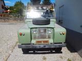 Land Rover Serie II - Land Rover Serie II mit Benzin-Antrieb