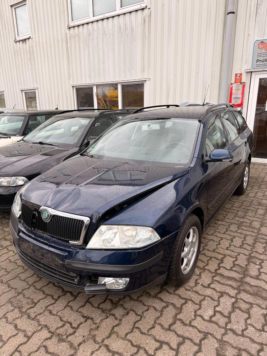 Skoda Octavia Combi 1.6 FSI Ambiente