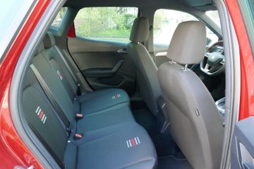 Fahrzeugabbildung SEAT Arona FR, LED, Kamera, AppleCarPlay,Andr.