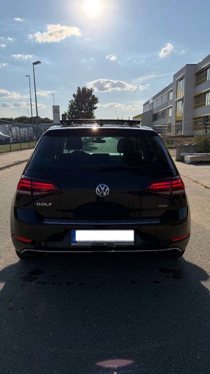 Image of Volkswagen Golf