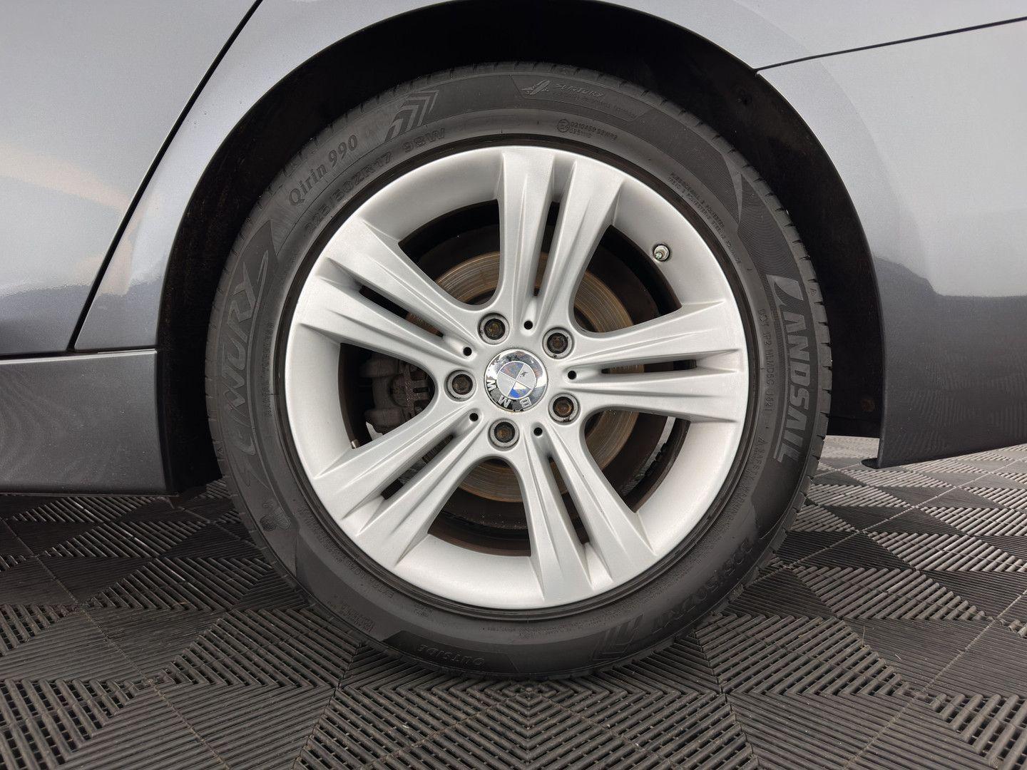 BMW 316 2015 — photo 20