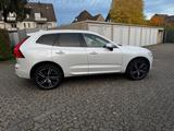 Volvo XC60 D5 AWD R Design  - Volvo XC60 in Duisburg